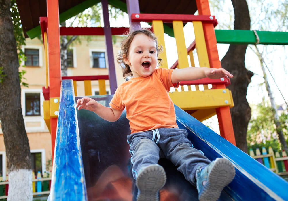 Brincadeiras no parque - Plano de atividades - Crianças bem pequenas -  Educação Infantil